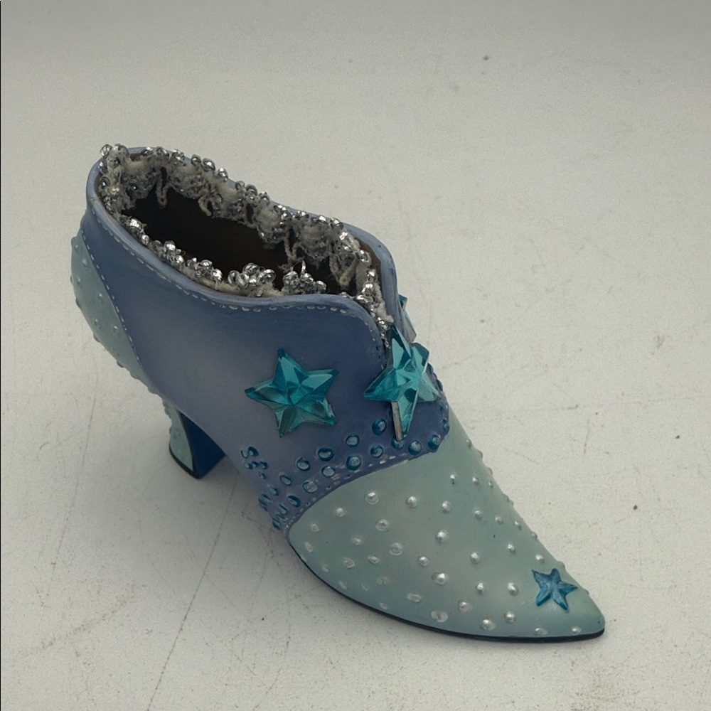 Ashton Drake Frost Princess miniature shoe Heirloom ornament 3x1.75”